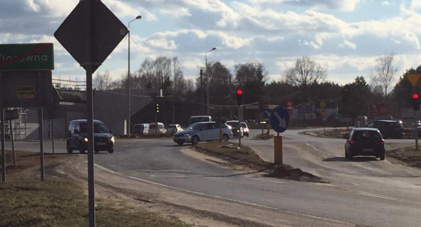 Zamknięty zjazd na Wiązownę z DK17