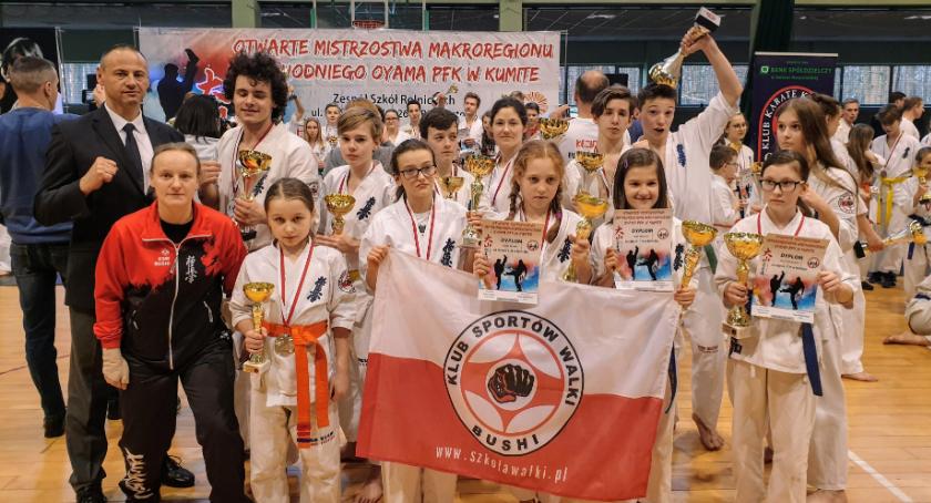 Złoto razy 8 dla KSW Bushi