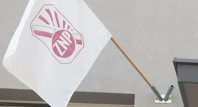 Strajk nauczycieli, powiat otwocki: co z egzaminem gimnazjalisty?