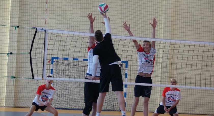 III Amatorska Liga Siatkówki w Celestynowie na finiszu