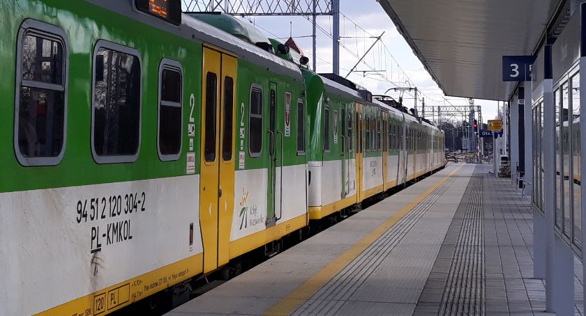 Majowe zmiany w kursowaniu pociągów na trasie Warszawa-Otwock-Pilawa