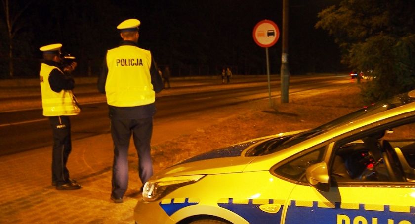 Nocne kontrole otwockiej drogówki 