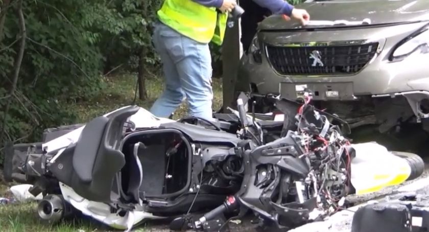 Śmierć motocyklisty na DW721 w Józefowie