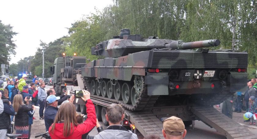 Piknik militarny w Otwocku