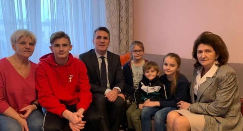 Prezenty dla sierot z Zabieżek