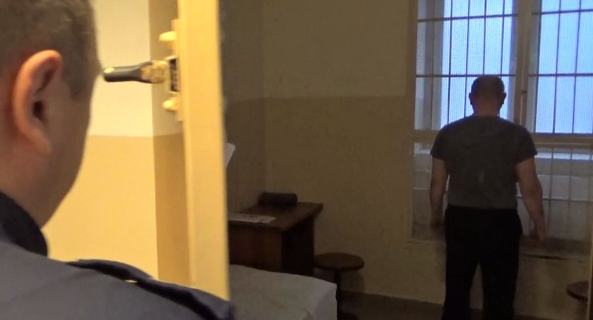 Otwocczanin z dożywotnim zakazem kierowania złapany w trakcie jazdy