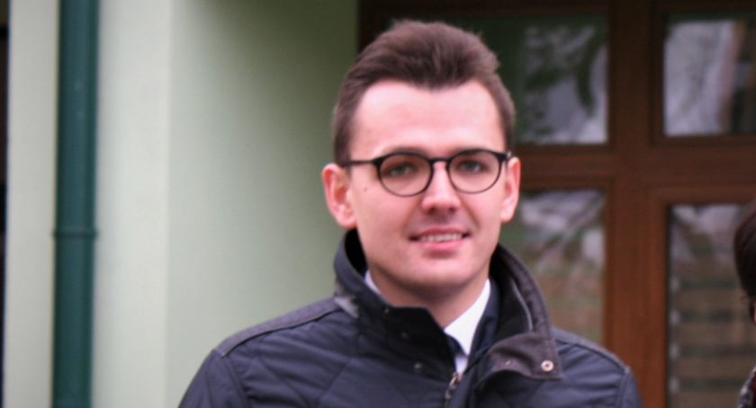 Burmistrz Karczewa poddany kwarantannie