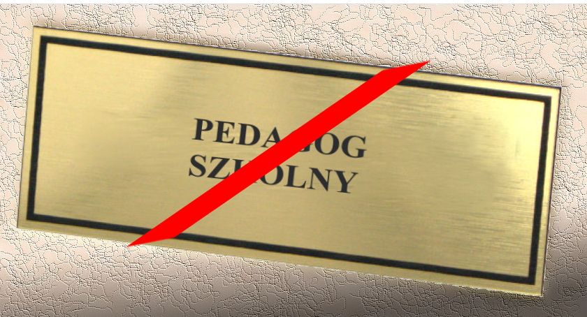 Tną etaty pedagogów i psychologów w szkołach