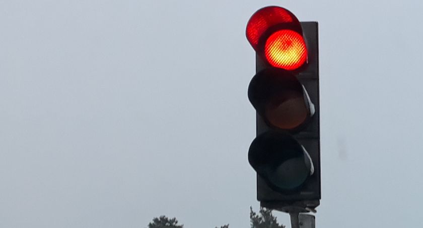 ZDP wyłączył przyciski przejścia dla pieszych - dłużej poczekasz na zielone