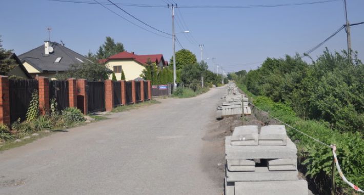 Wreszcie asfalt w Izabeli i Majdanie
