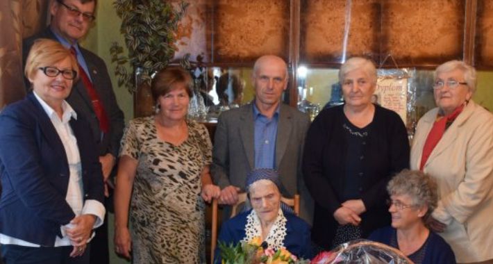 Jubileusz setnych urodzin mieszkanki Gminy Karczew