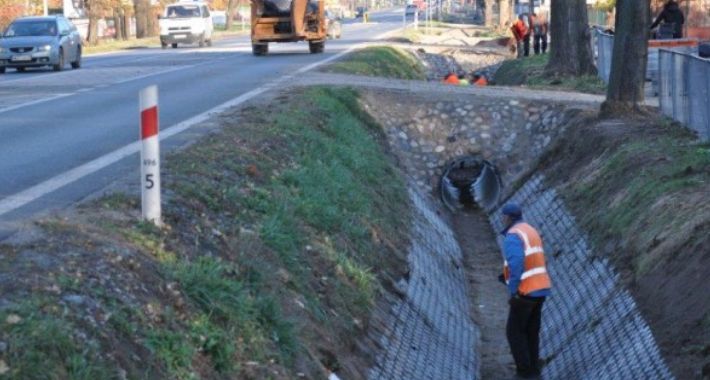 Rowy melioracyjne w Zakręcie już naprawione