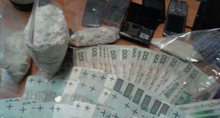 Dwoje aresztowanych za rozprowadzanie amfy