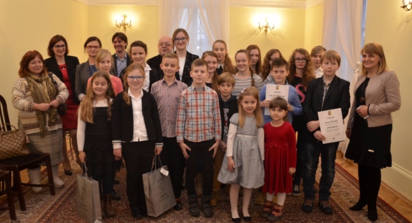 Jubileuszowe pocztówki Otwocka wybrane