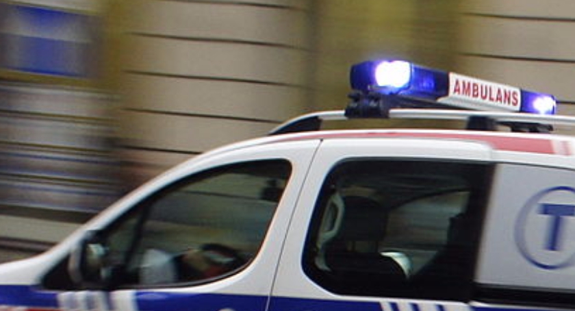 Chciał się rzucić pod pociąg?