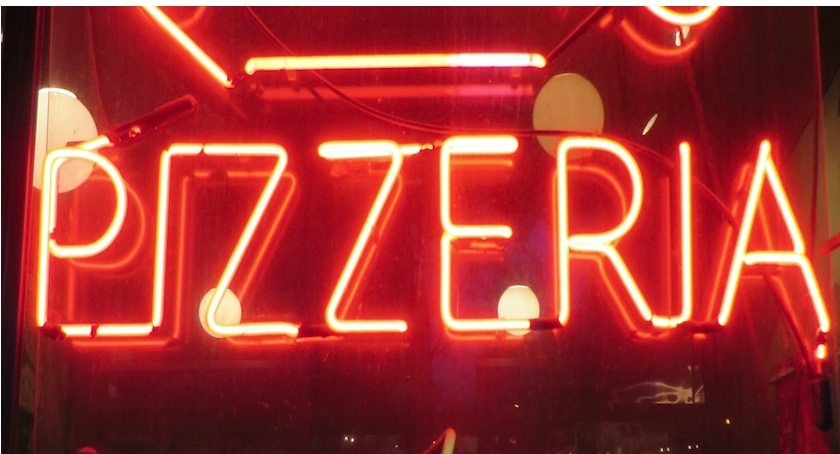 Pracownik pizzerii zatrzymany za kradzież 