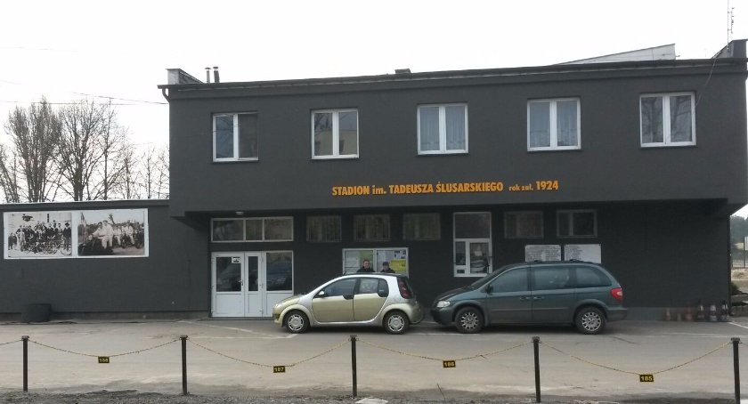 Otwocki Klub Sportowy na rozdrożu