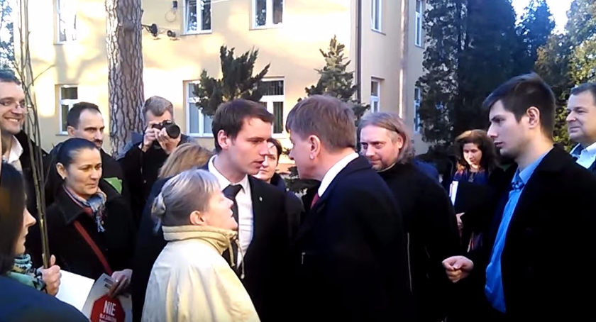 Gdzie dwóch się spiera, tam miasto traci! - nie przejmiemy kontroli nad SATERem