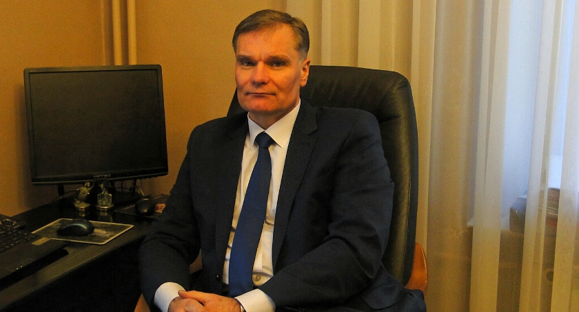  Izba szansą dla bezrobotnych