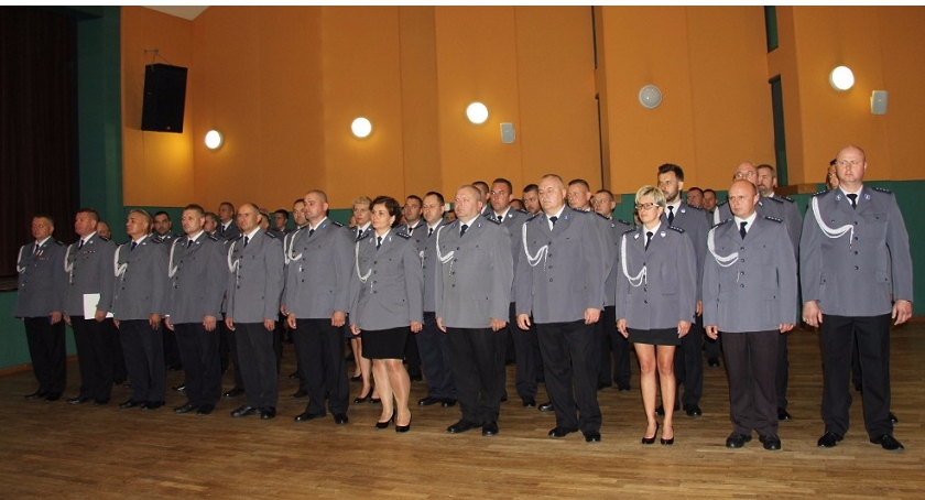 Awanse i nagrody dla otwockich policjantów