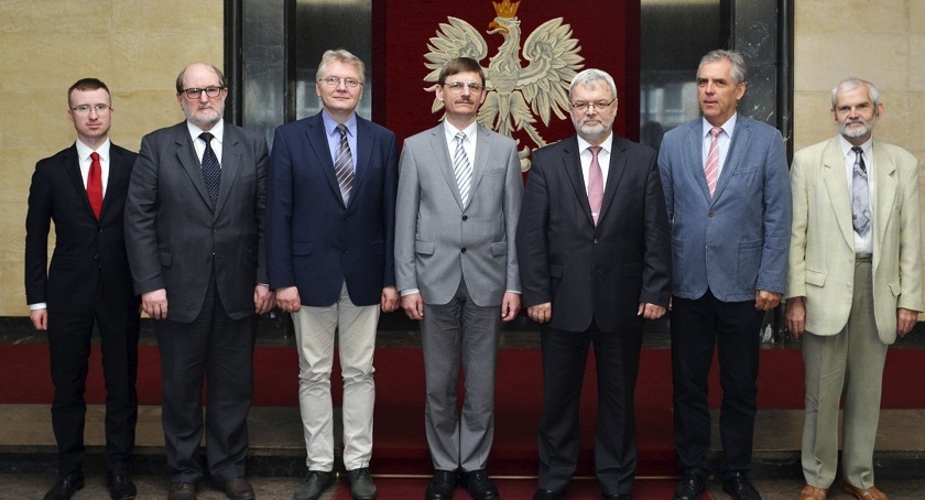 Naukowcy z NCBJ doradzają ministrowi