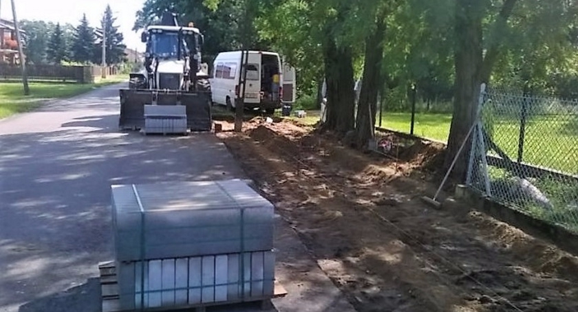 Wiązowskie inwestycje drogowe w drugiej połowie lata
