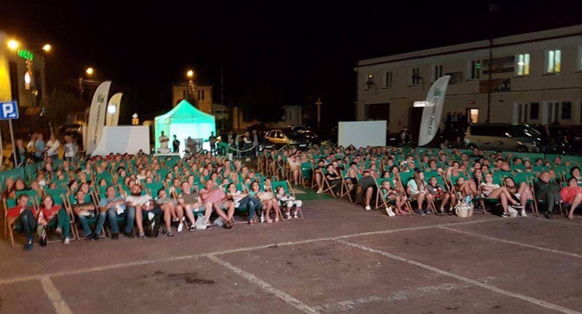 Kino pod gwiazdami w Karczewie