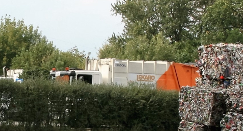 Różnice w działalności Lekaro i Sater-Otwock