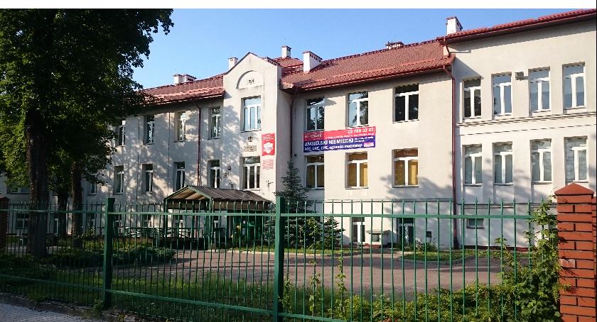 Kontrowersje wokół klas pierwszych w LO NR III im. J. Słowackiego