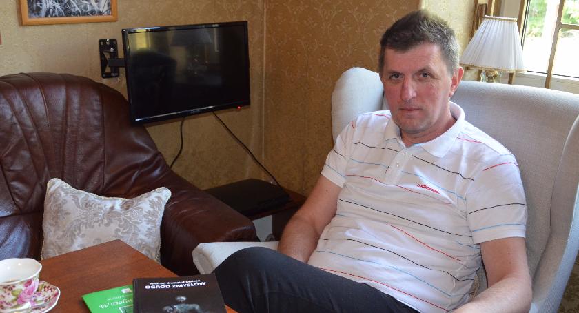 Poeta Andrzej Krzysztof Malesa: Sięgać do studni duszy
