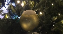 Fikuśny poliglota. Świąteczna, otwocka bajka o wiklinowych rzeźbach, odc. 3