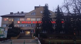 Karczew. Zarobki radnych i burmistrza – jest porozumienie