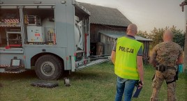 Jeden granat w stodole, drugi w szafie
