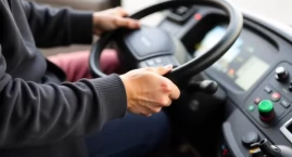 Nietrzeźwy kierowca autobusu zatrzymany w gminie Sobienie-Jeziory