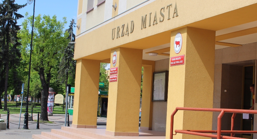 Prawie 300 tys. zł Urząd Miasta w Bielsku Podlaskim przeznaczy na tzw. trzynastki