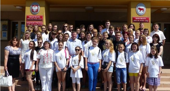 Nastolatkowe z innych krajów na wakacjach w Bielsku