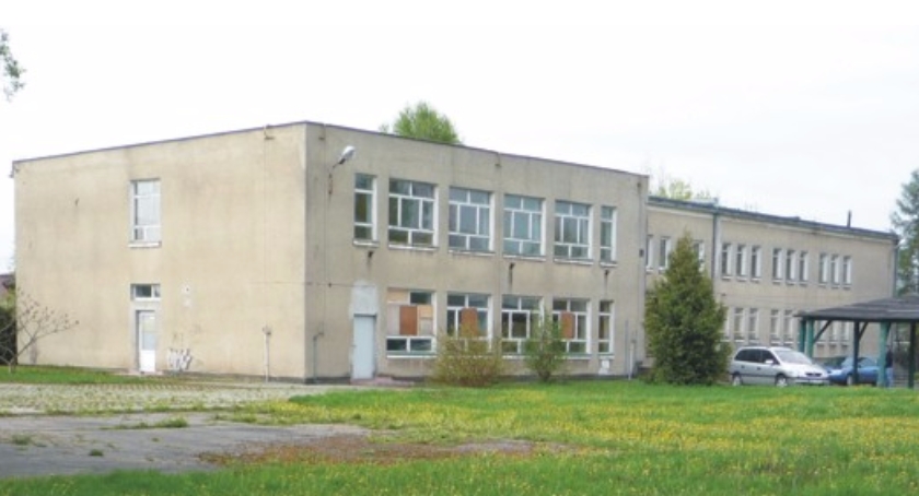Bielski szpital otrzymał budynki po byłej szkole medycznej