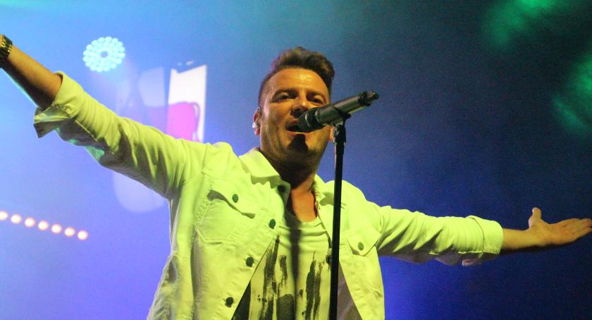 Dni Bielska - DJ Mietek, FART i Power Play – tłumy bawiły się pod sceną