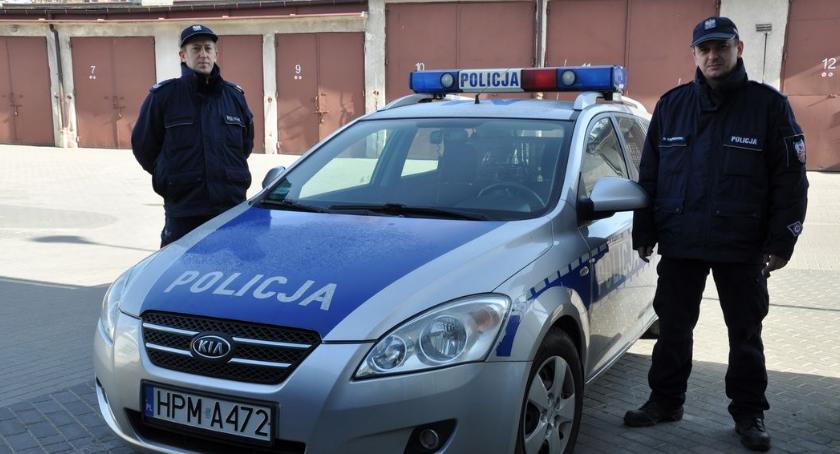 Bielscy policjanci uratowali życie starszemu małżeństwu