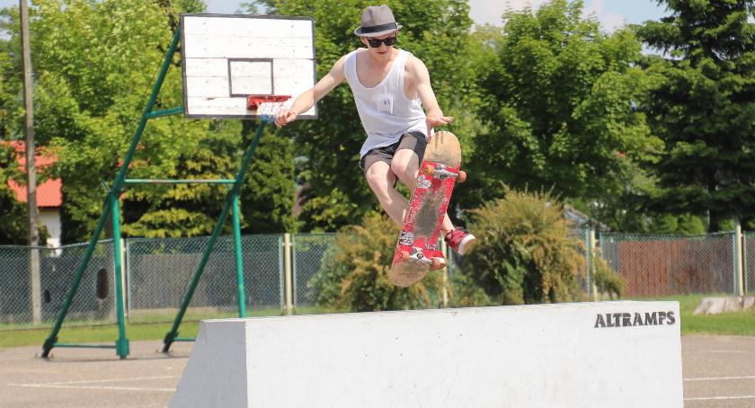 Zawody deskorolkowe i BMX dla młodzieży w Bielsku Podlaskim