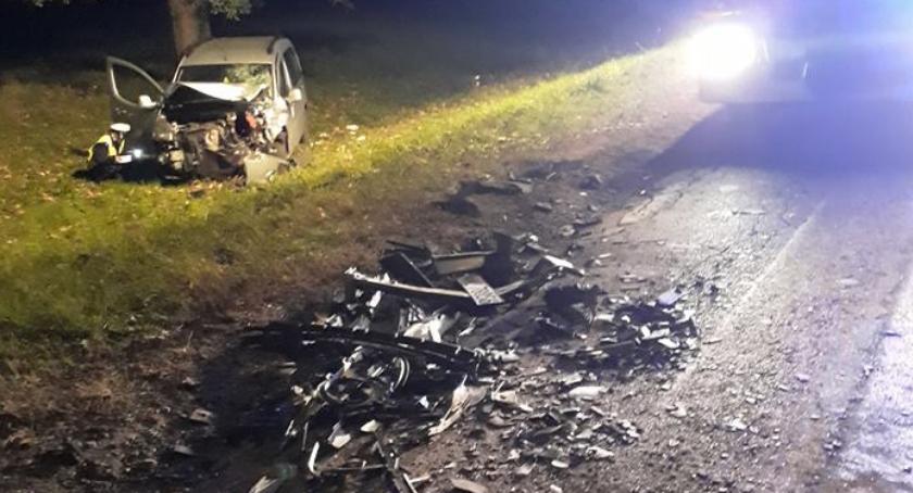 Lewki: Wypadek na DK 66 samochodu osobowego i ciężarówki