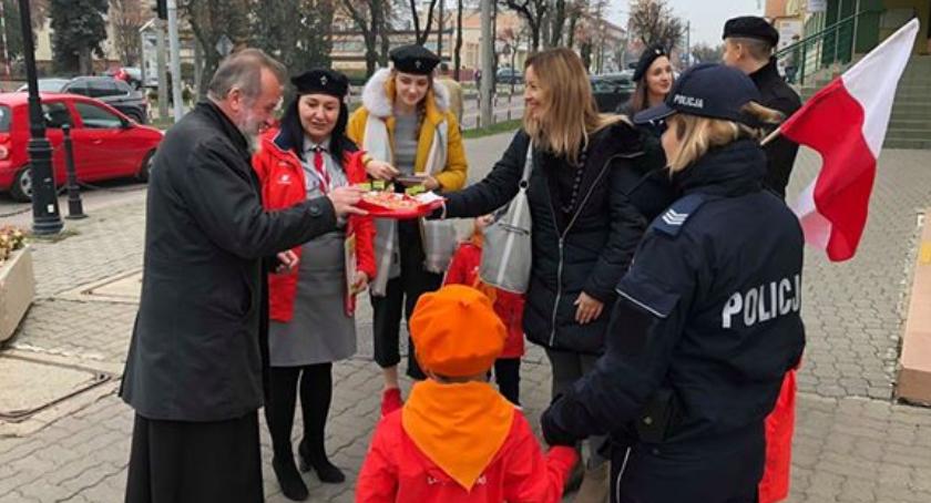 Poczęstunek Patriotyczny harcerzy z ZHP