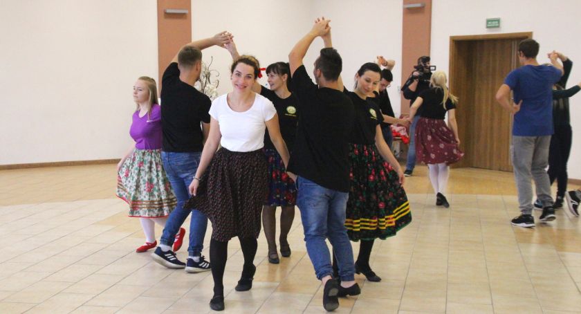 Spotkaj się z Podlaskimi Kukułkami w popularnych „Rolnikach”