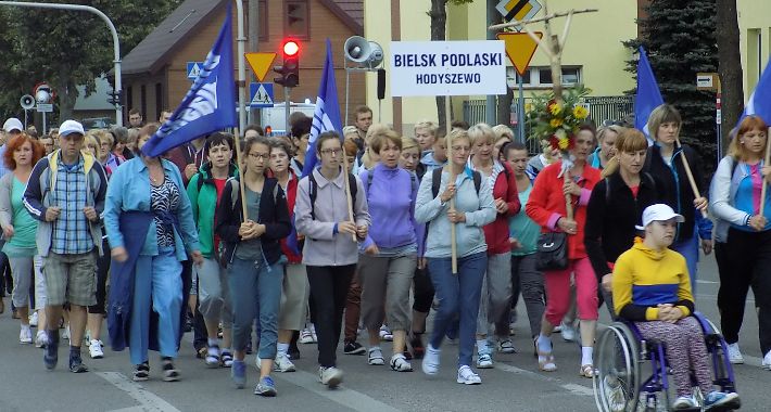 Piesza pielgrzymka do Hodyszewa 2015 