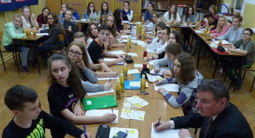 Listy w obronie wolności i praw człowieka