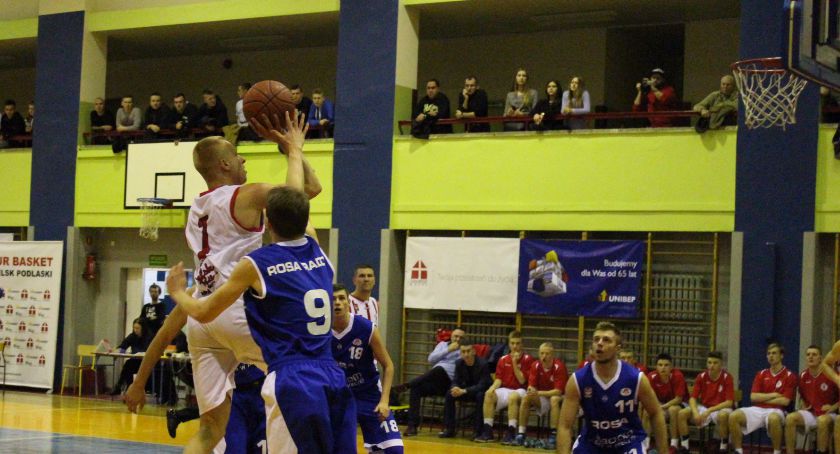 BKS Tur Bielsk Podlaski przegrywa z KS Rosa Sport Radom