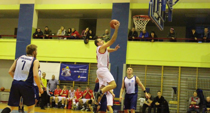 Tur Basket Bielsk Podlaski 100 : 90 Plutovia Pułtusk