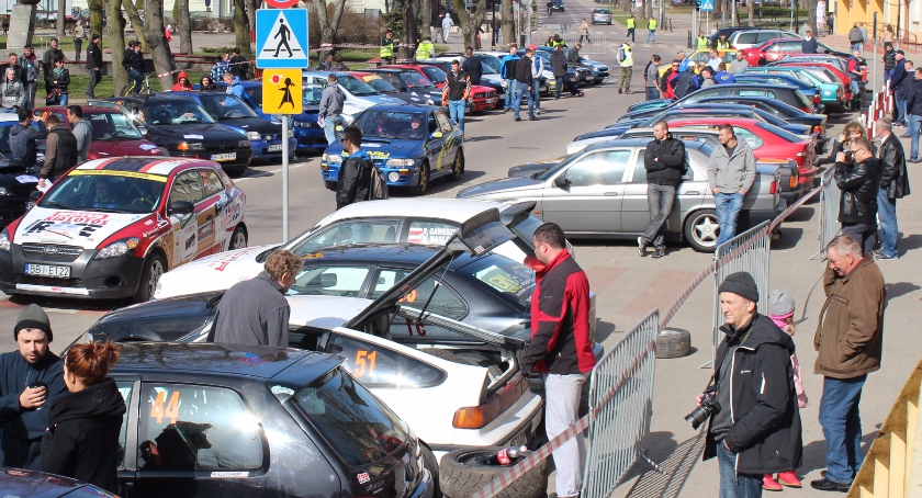 Samochodowy Rajd w Bielsku Podlaskim