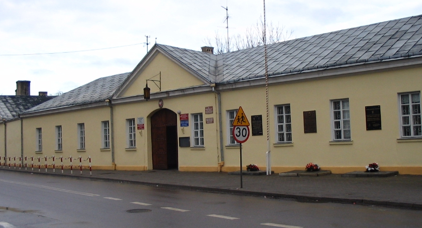 Ludzkie szczątki w dawnej siedzibie UB Bielsk Podlaski
