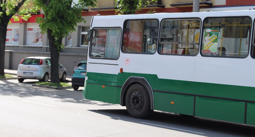 Specjalny rozkład jazdy autobusów 1 listopada